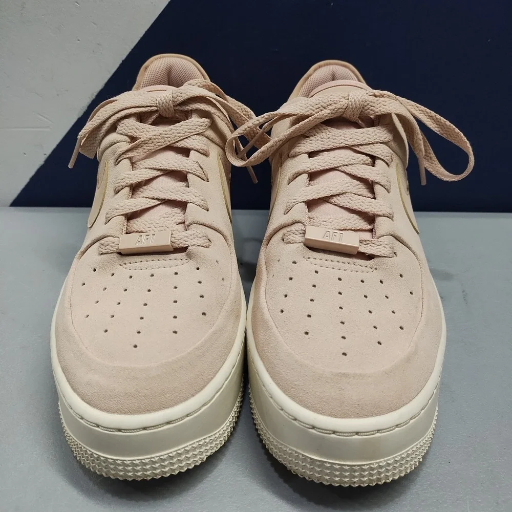 Nike Air Force 1 Sage Low Platform Sneakers Womens 9 Pink Perforated AR5339-201